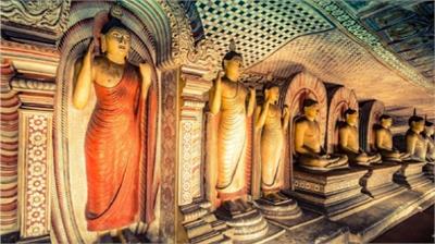 ダンブッラ石窟寺院